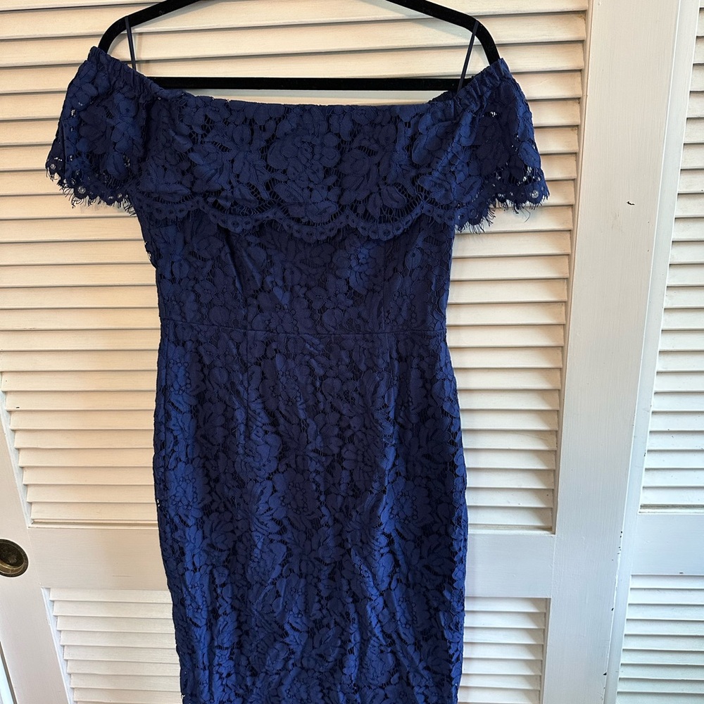Elegant Off-Shoulder Lace Dress in Navy Blue